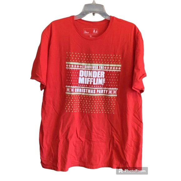 The Office I Survived the Dunder Mifflin Christmas Party T Shirt 2 XL Red Unisex - Picture 1 of 3